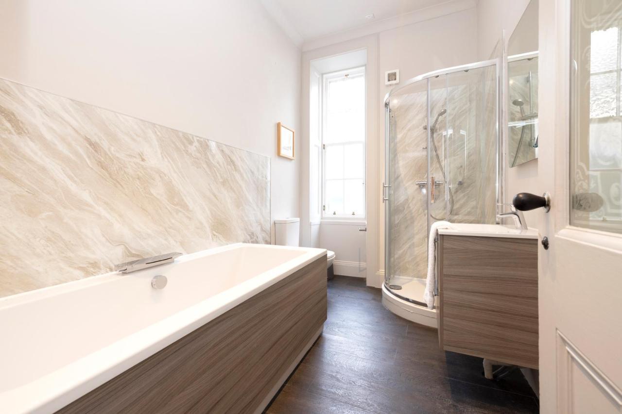 Joivy Sophisticated Apt Near Edinburgh Castle Extérieur photo