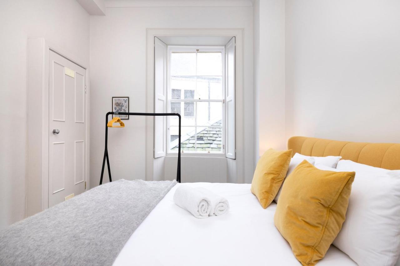 Joivy Sophisticated Apt Near Edinburgh Castle Extérieur photo