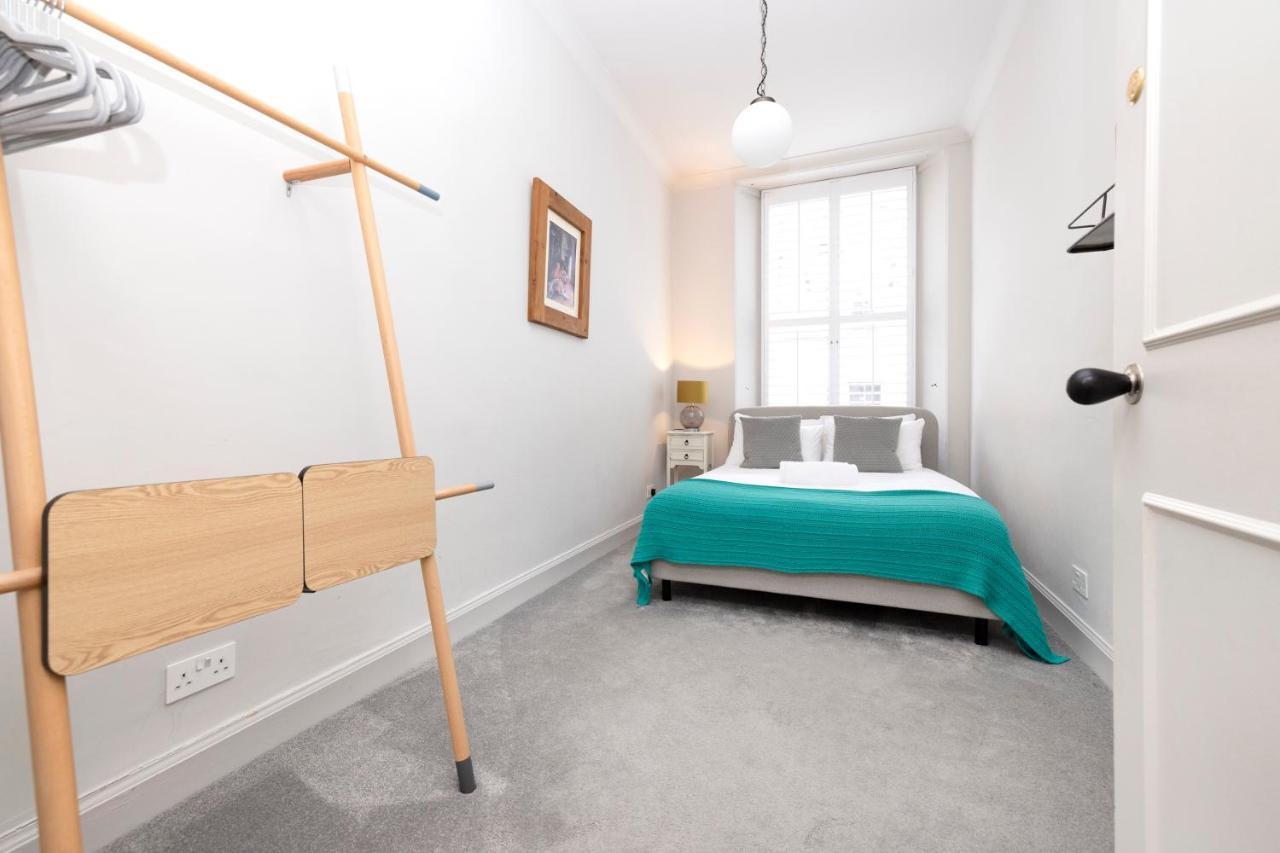 Joivy Sophisticated Apt Near Edinburgh Castle Extérieur photo