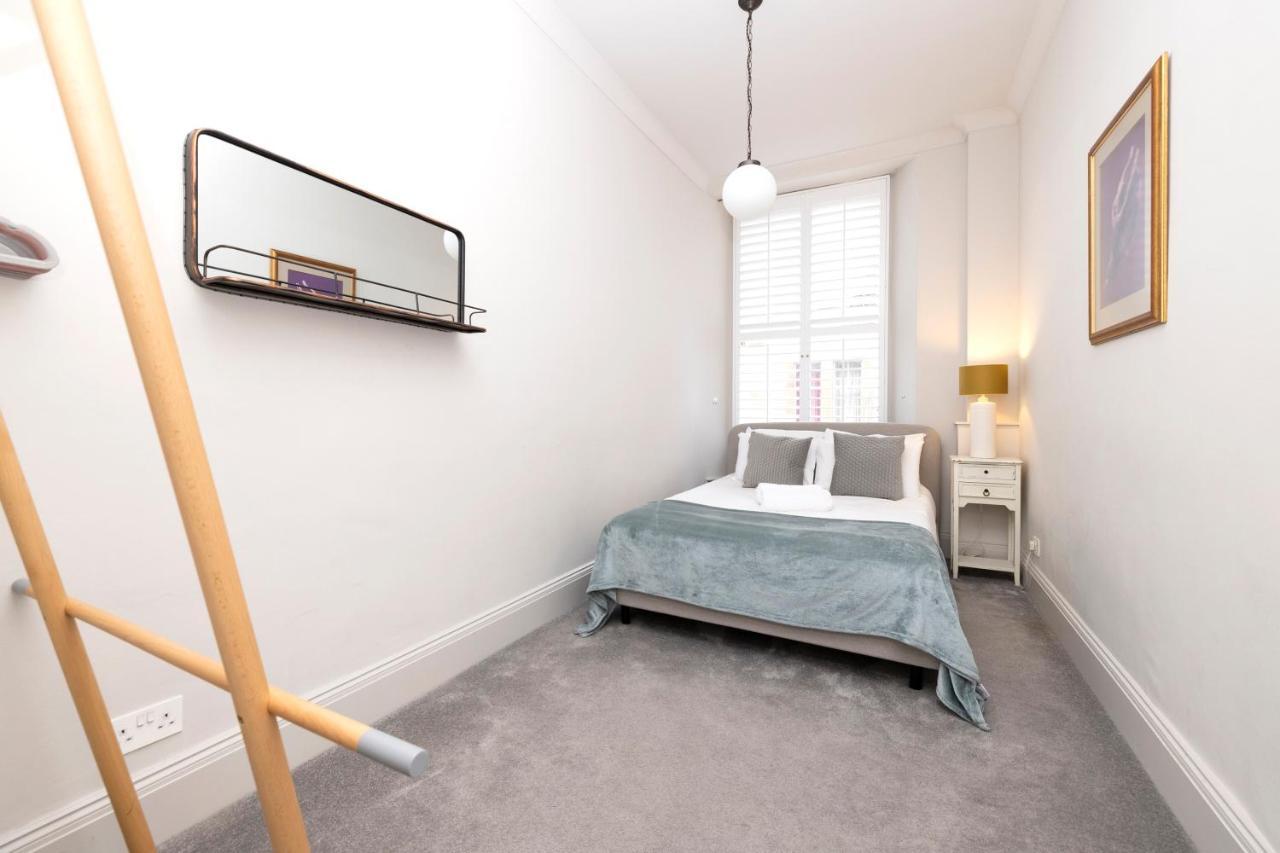 Joivy Sophisticated Apt Near Edinburgh Castle Extérieur photo